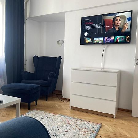 Emm Apartament - 100M Parc Si Metrou Tinererului 부쿠레슈티 외부 사진