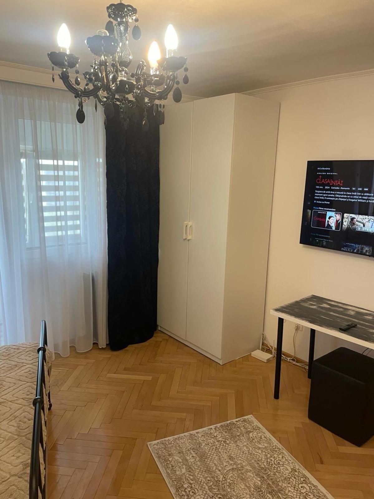 Emm Apartament - 100M Parc Si Metrou Tinererului 부쿠레슈티 외부 사진