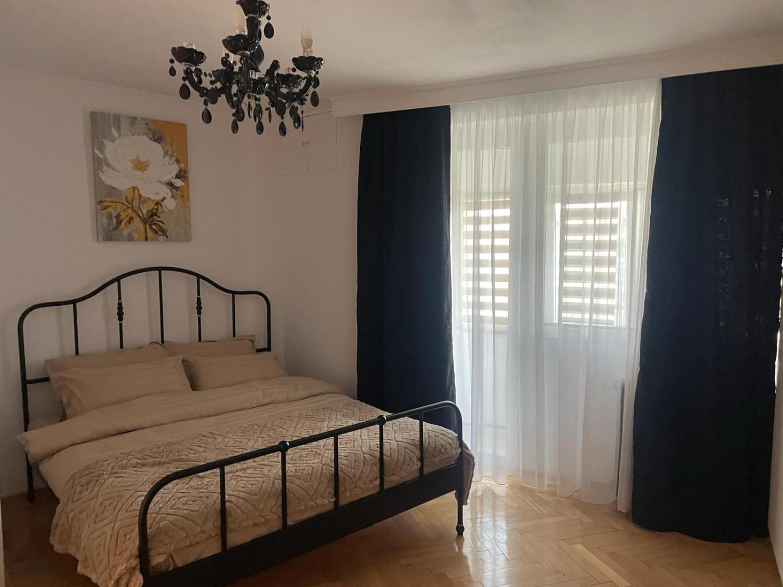 Emm Apartament - 100M Parc Si Metrou Tinererului 부쿠레슈티 외부 사진