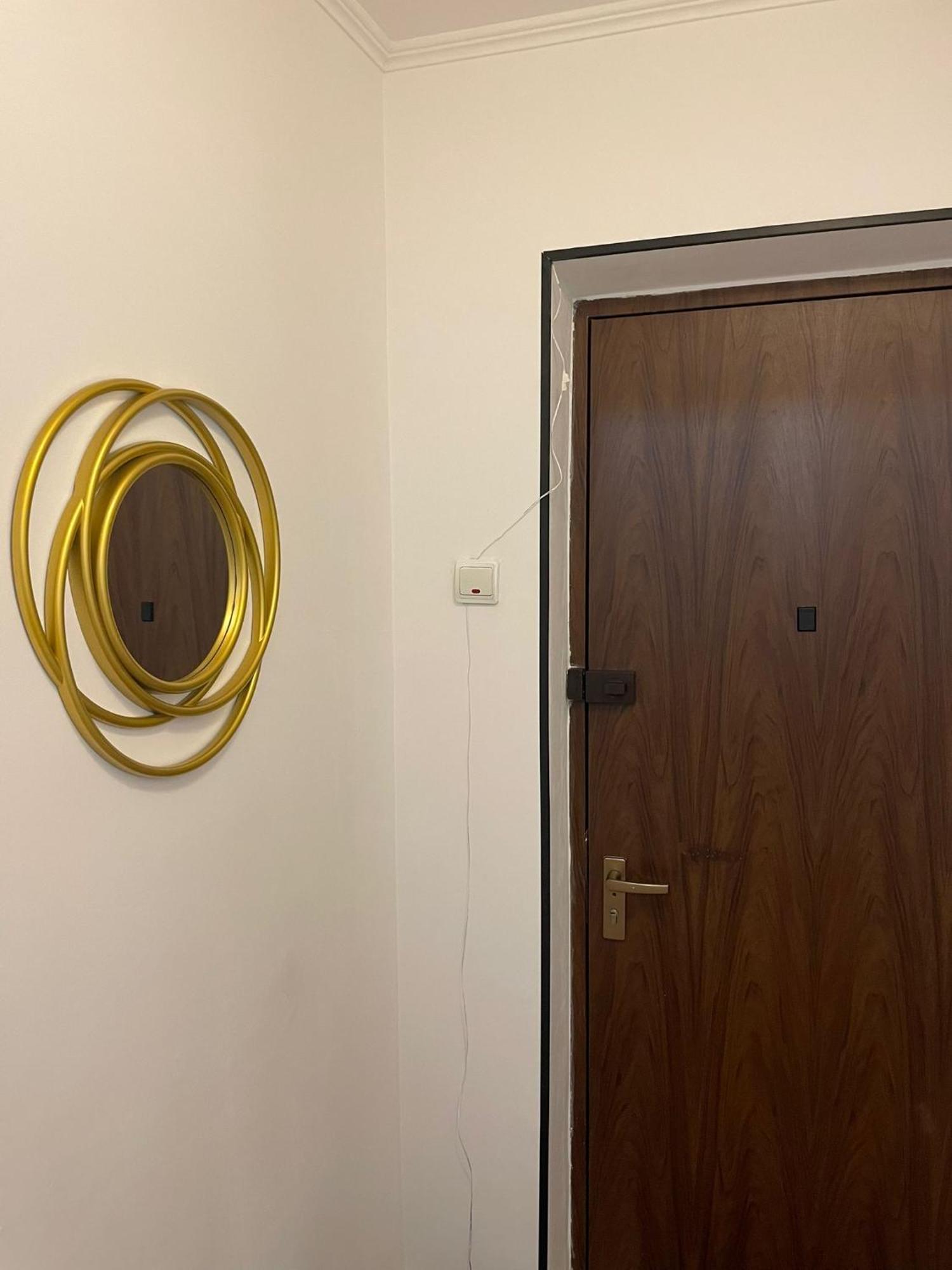 Emm Apartament - 100M Parc Si Metrou Tinererului 부쿠레슈티 외부 사진