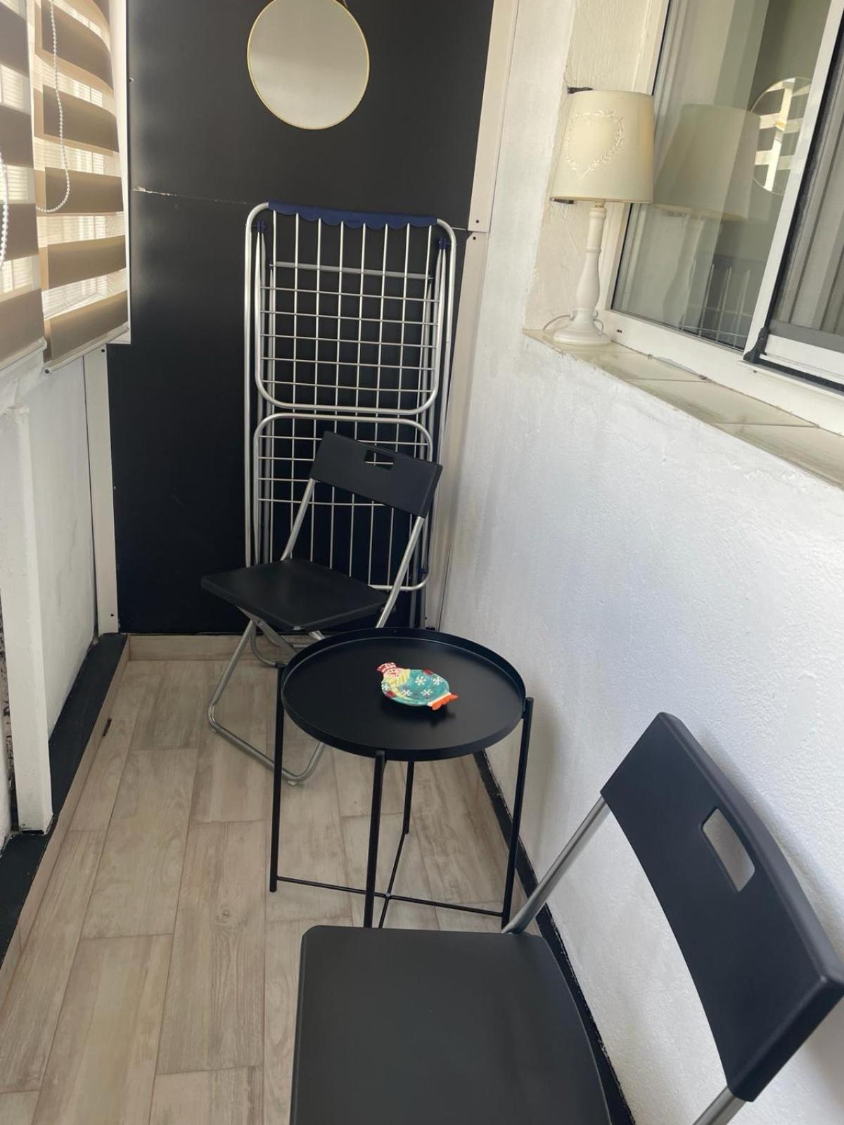 Emm Apartament - 100M Parc Si Metrou Tinererului 부쿠레슈티 외부 사진