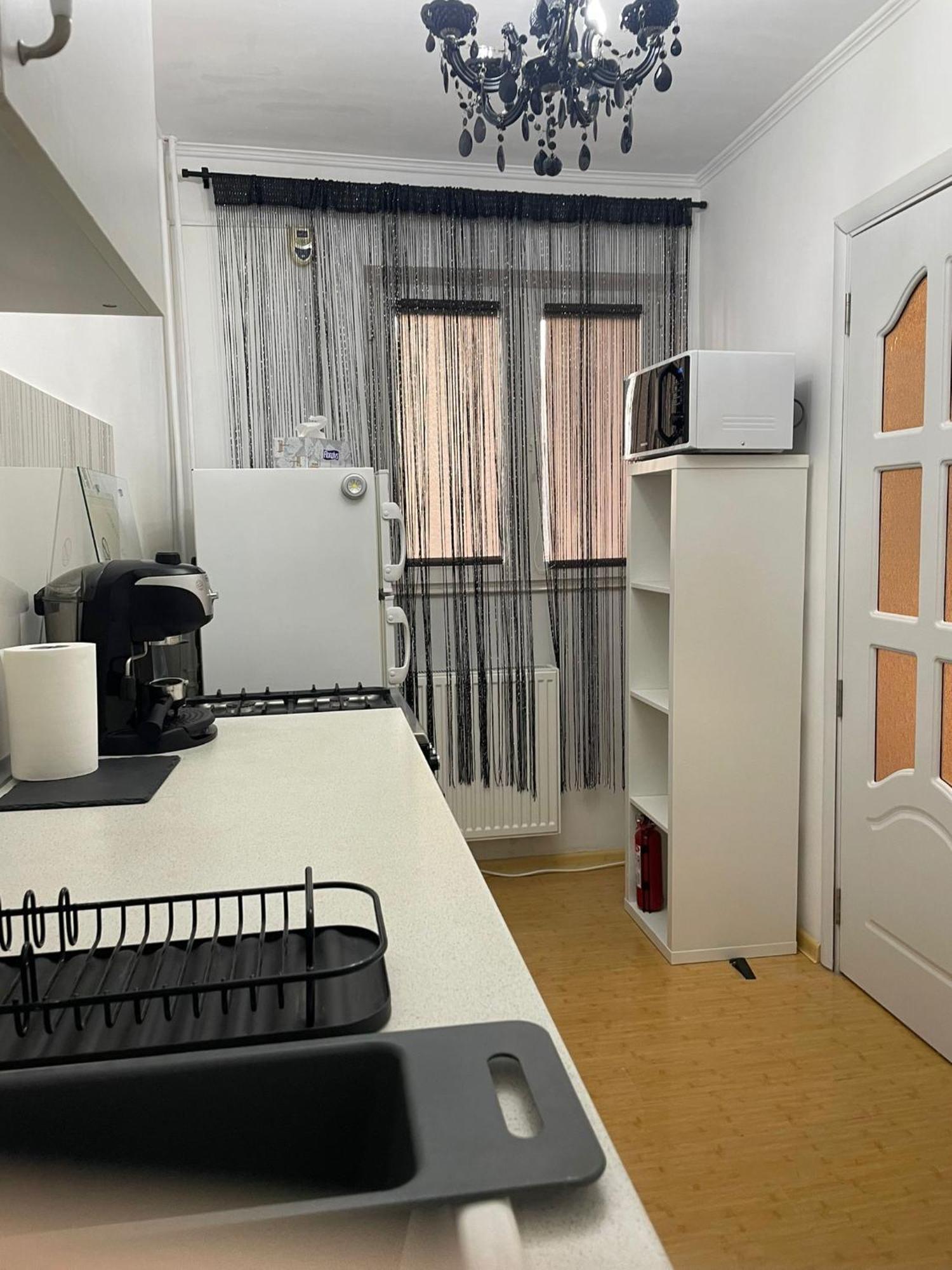 Emm Apartament - 100M Parc Si Metrou Tinererului 부쿠레슈티 외부 사진
